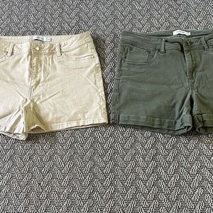 My Style Ladies shorts, size 10